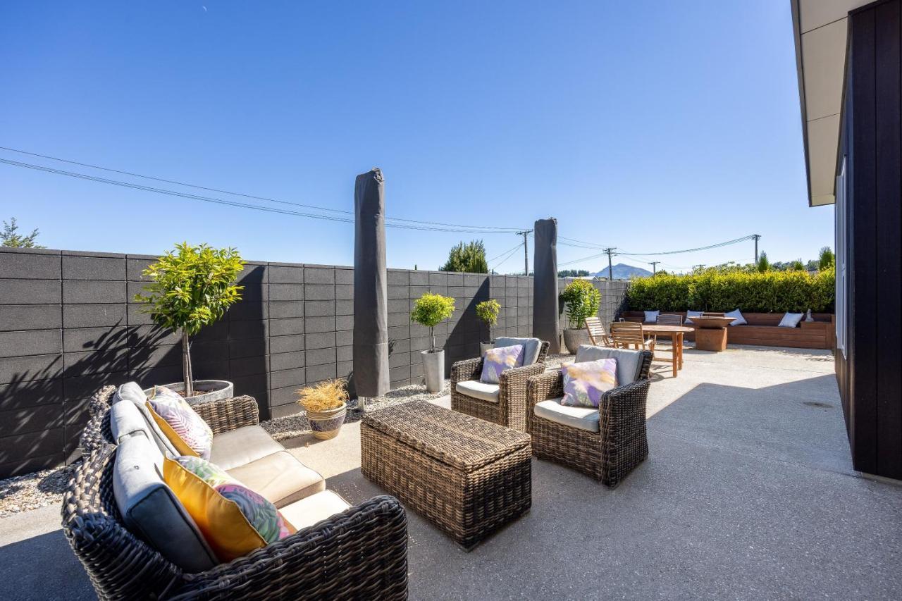 Prime Location On Warren St - 3 Bedroom Town House Wanaka Luaran gambar